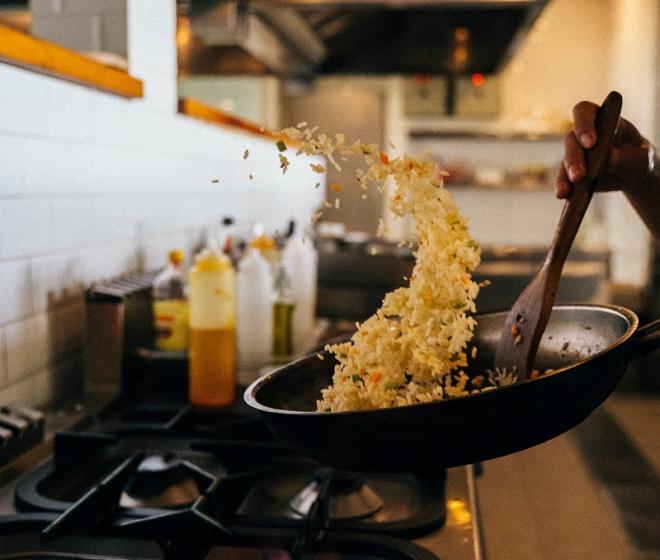 Devenir Cuisinier ou Serveur - Professionnalisation vers les Métiers de la Restauration