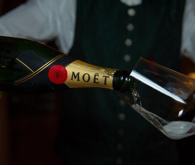 Service du champagne
