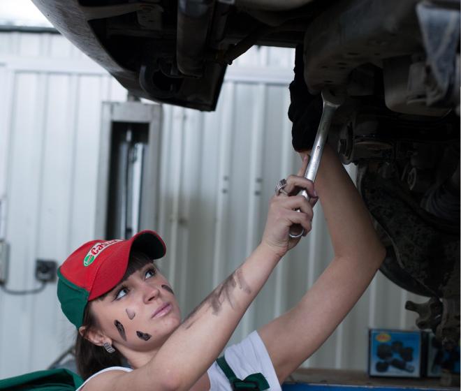 gestes et postures manutention en atelier de mécanique
