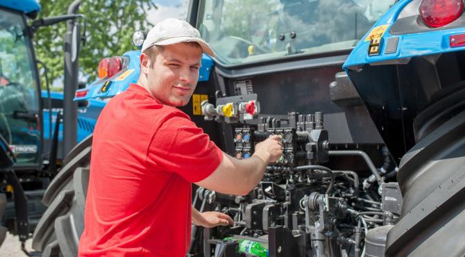 titre pro maintenance agricole